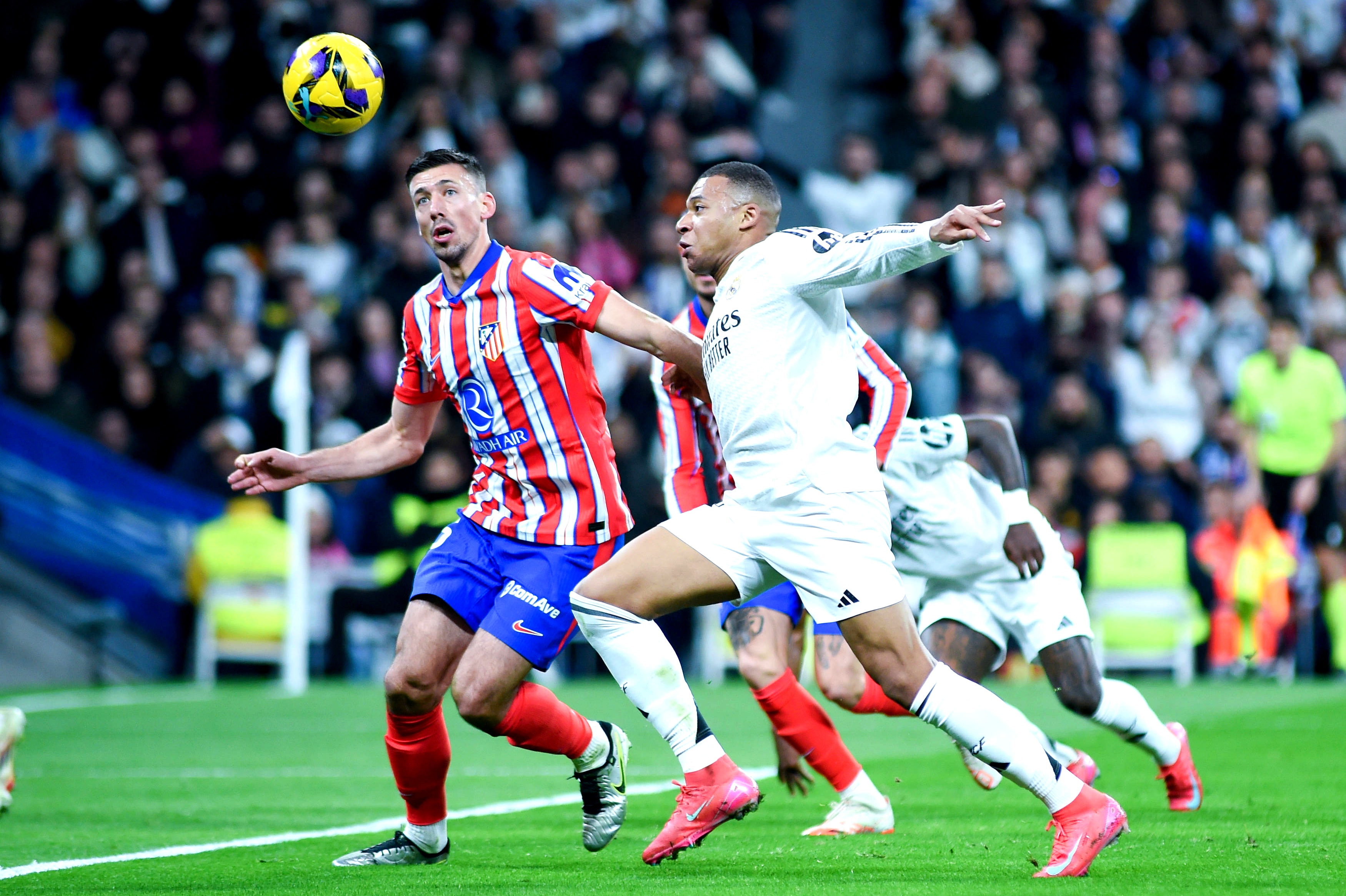 包含皇家马德里官方宣布球队换帅决定,球迷担忧的词条 包含皇家马德里官方宣布球队换帅决定,球迷担忧的词条