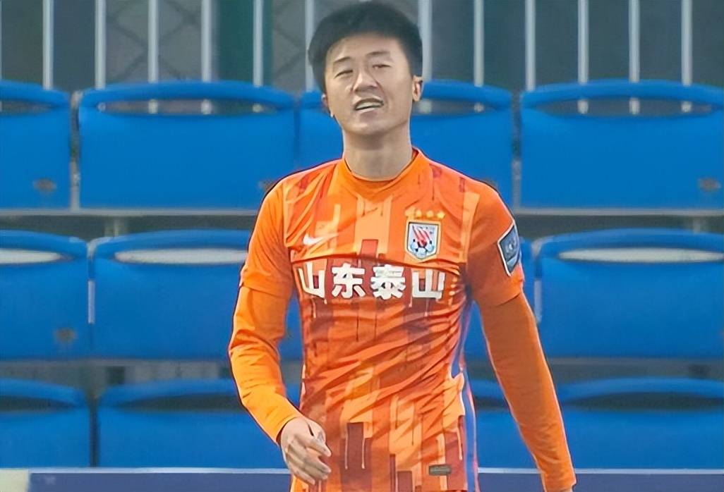 登顶宝座！广东深超击败山东鲁能同心拼搏的简单介绍