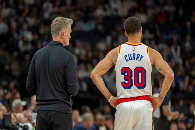 谢菲联主场大败，教练组需为失利负责的简单介绍