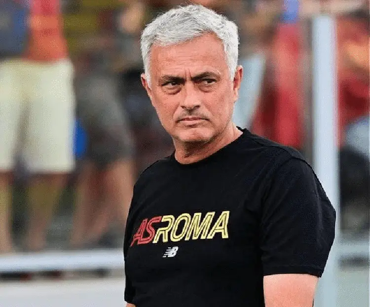 罗马队已连战不胜球迷心情低落的简单介绍 罗马队已连战不胜球迷心情低落的简单介绍