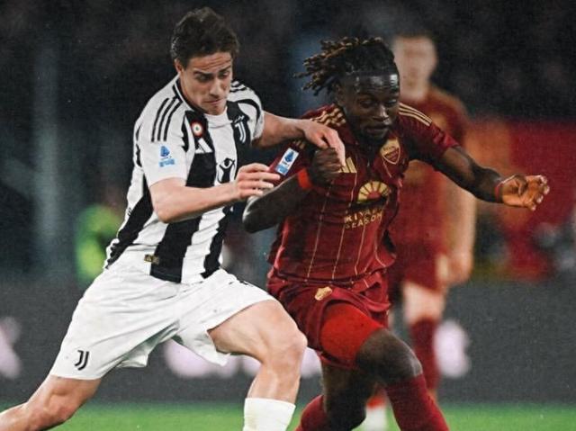 爱游戏登录-包含意甲赛场上演惊心动魄一幕，球迷欢呼雀跃的词条