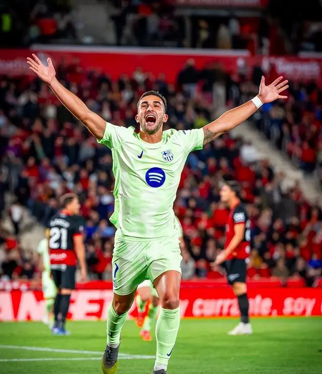 猛龙新秀范克里特在比赛中表现出色的简单介绍 猛龙新秀范克里特在比赛中表现出色的简单介绍