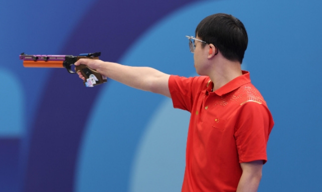 意大利队表现出色,夺得射击比赛金牌 意大利队表现出色,夺得射击比赛金牌
