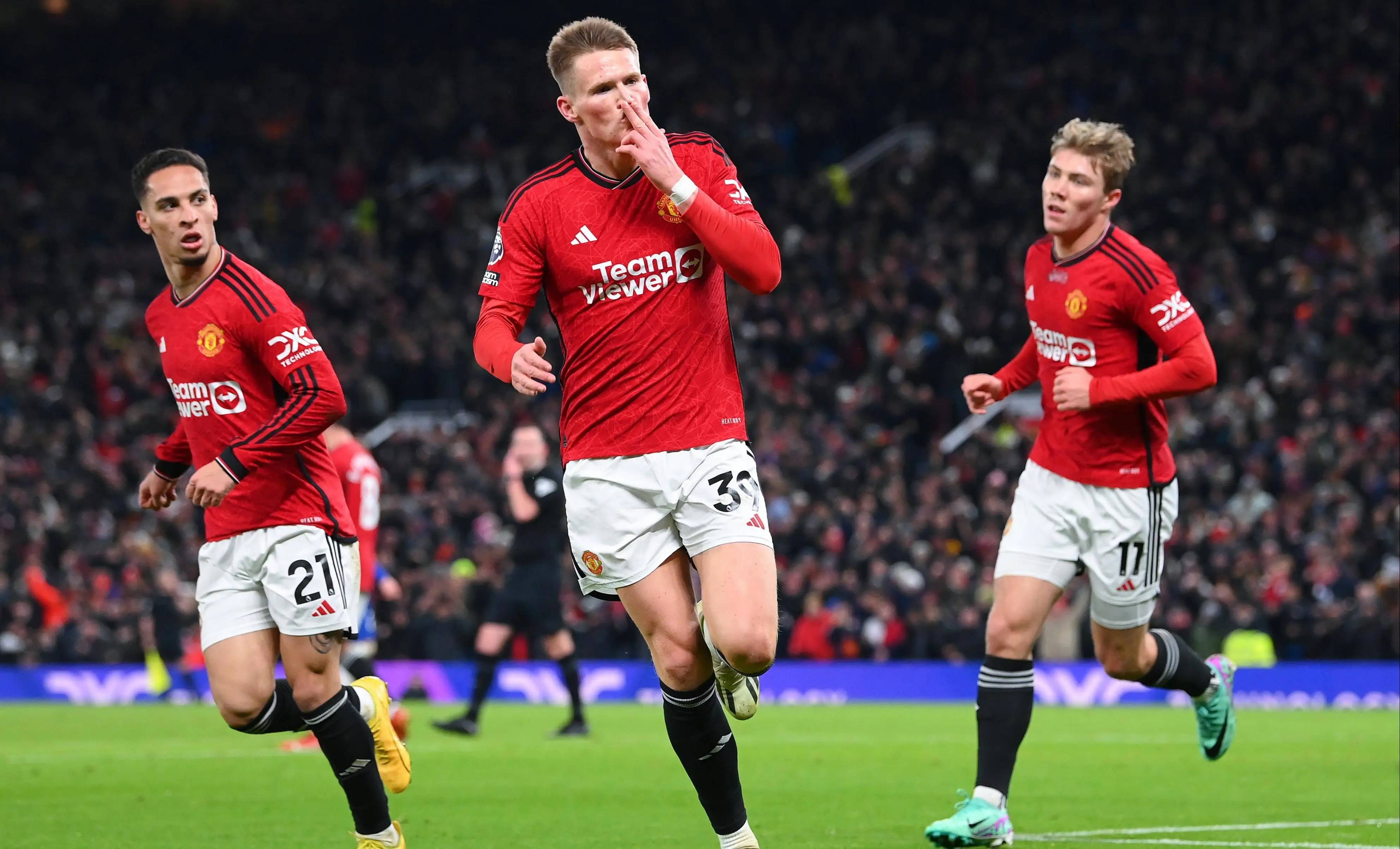 雷纳托登陆曼联，红魔中场再添一员强将的简单介绍