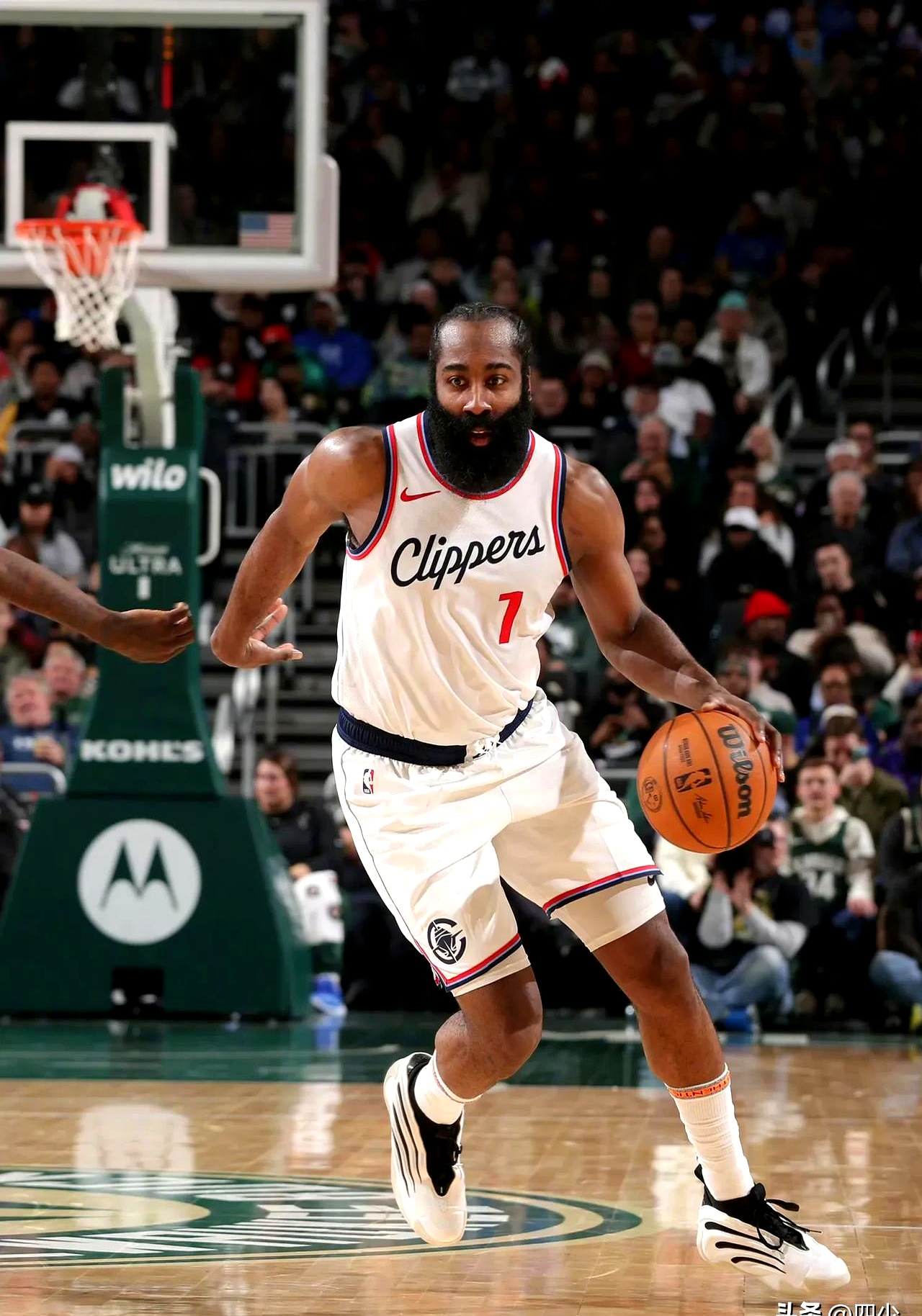 爱游戏官网网页版入口-快船队连胜告终，备战下个对手