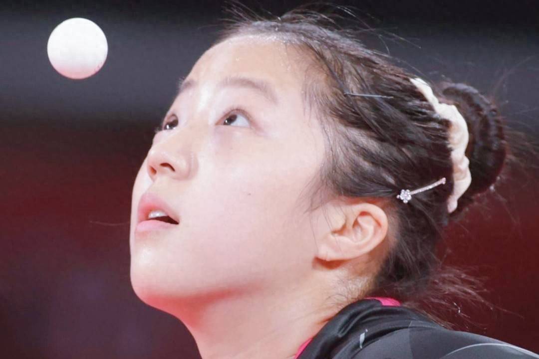 韩国运动员激动表情夺得铜牌 韩国运动员激动表情夺得铜牌