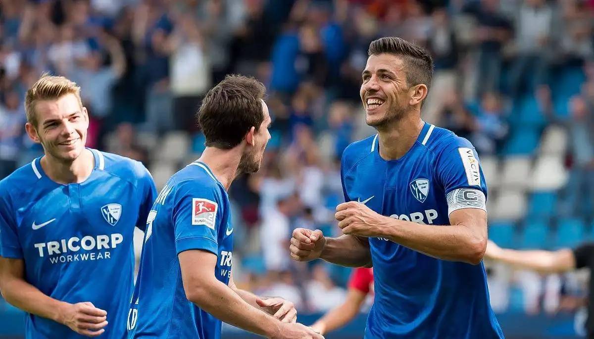 爱游戏官网入口-包含波鸿队客场大胜，德甲中游球队实力崭露头角的词条