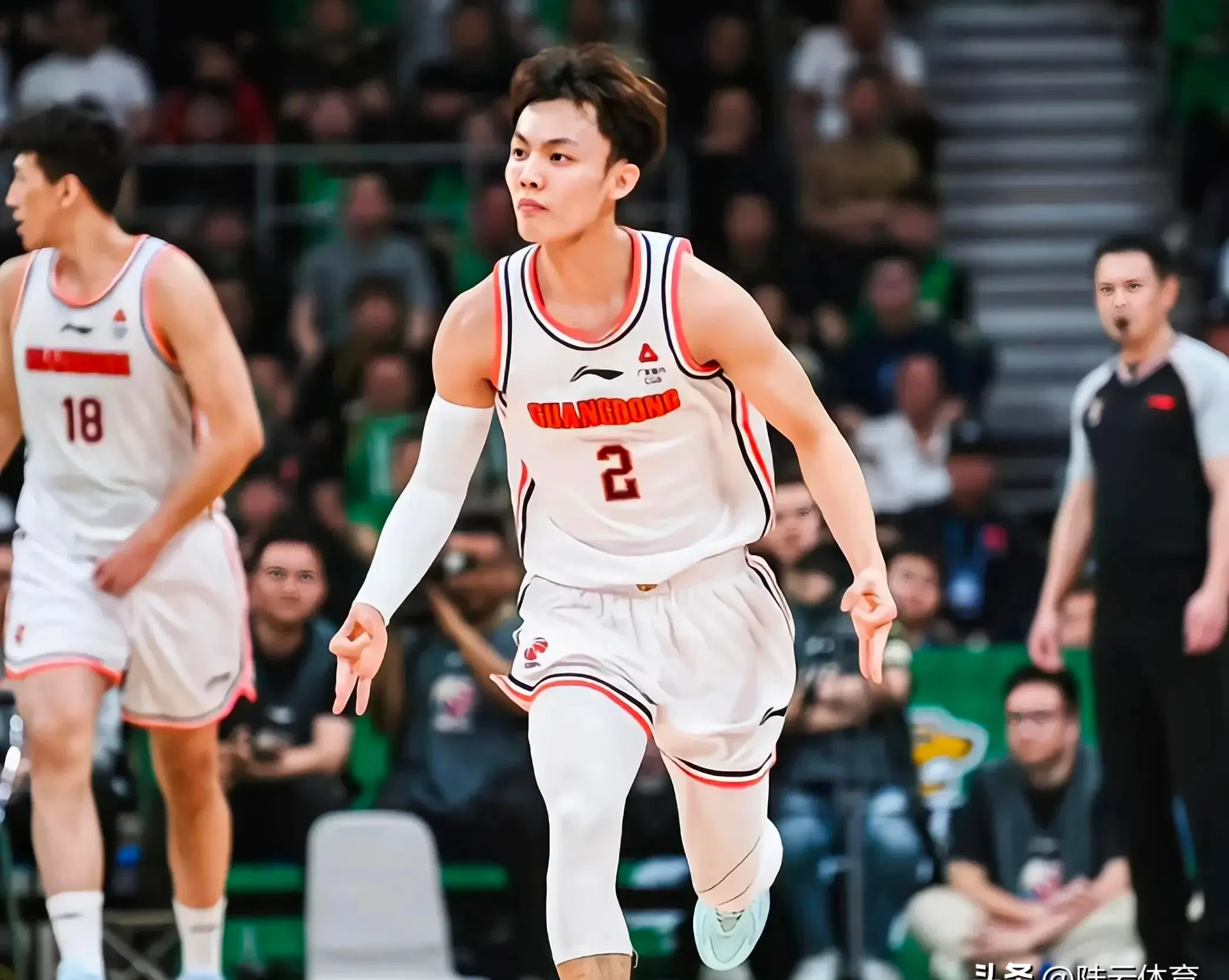 精力充沛，CBA球队备战状态高涨的简单介绍