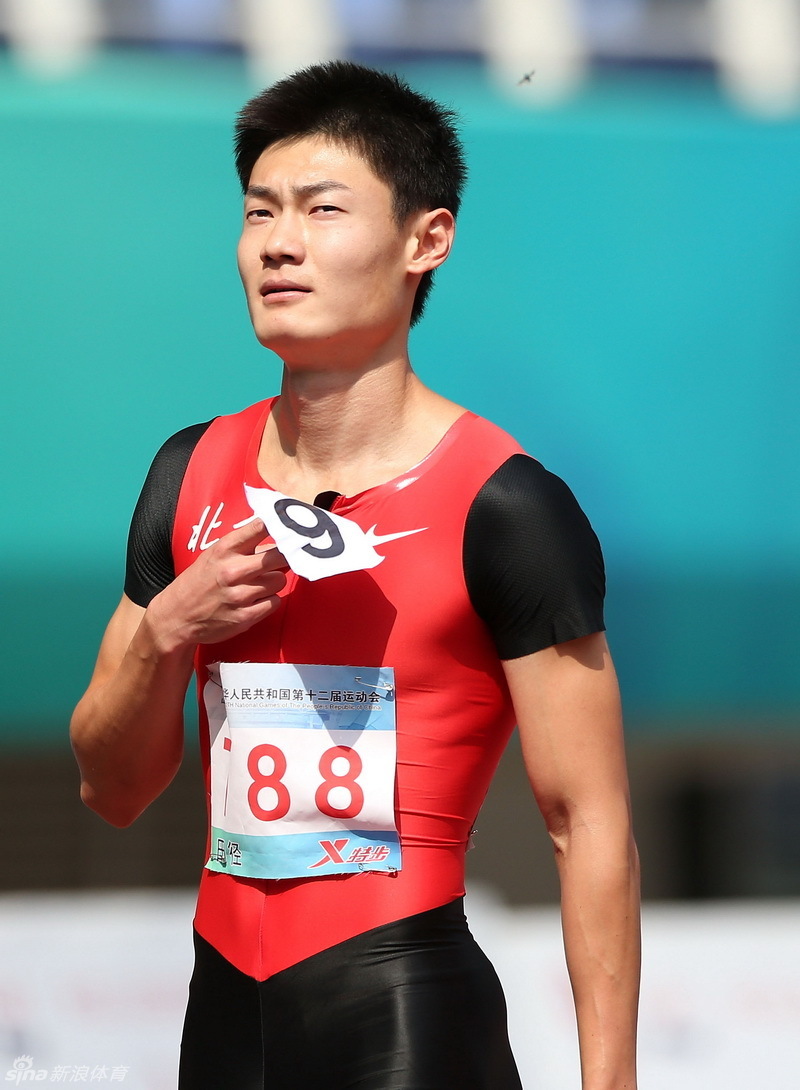 关于田径选手张培萌夺得百米冠军,速度惊人的信息 关于田径选手张培萌夺得百米冠军,速度惊人的信息